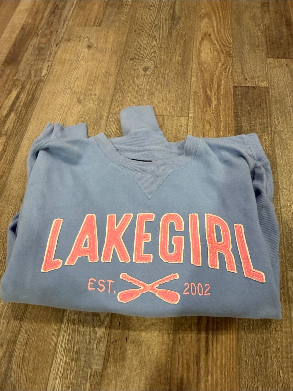 Lakegirl crewneck
